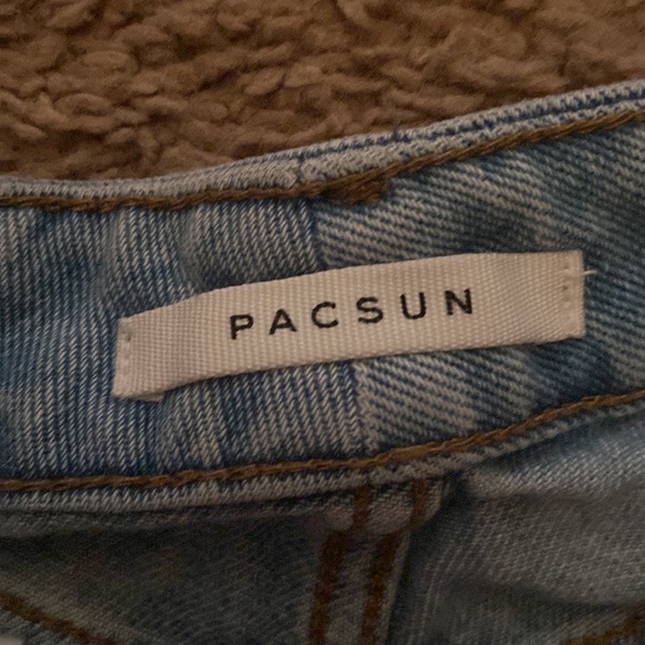 Selling Pacsun Mom Shorts! - Picture 2 of 3